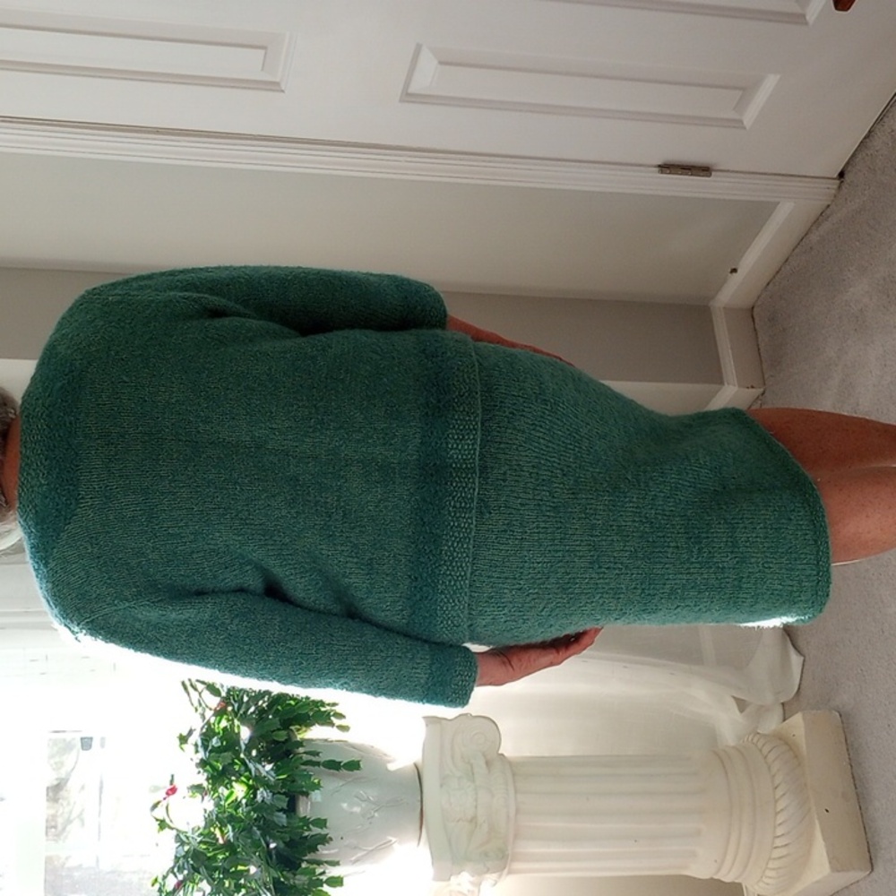 Vintage Hand Knit Deep Turquoise Skirt Set - Picture 3 of 15